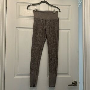Gravel Heather Alo Yoga Leggings - Size S